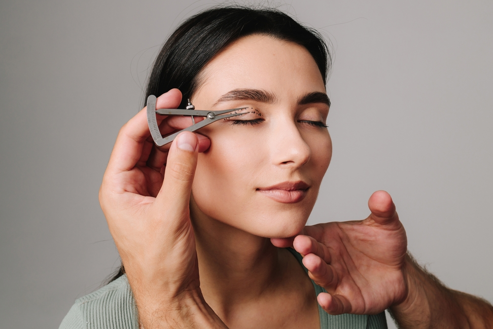 Plastyka powiek górnych - odzyskaj młodsze spojrzenie i świeże spojrzenie na świat